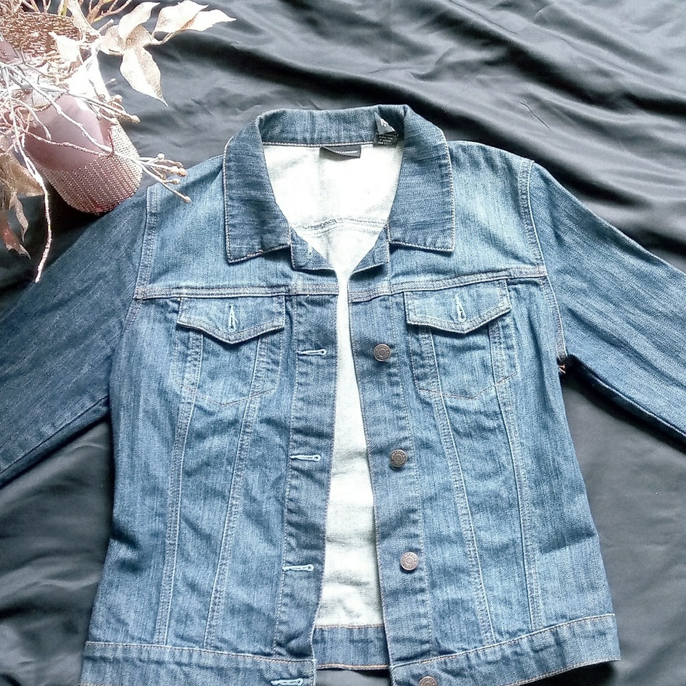New York & Company Ladies Denim Jacket.